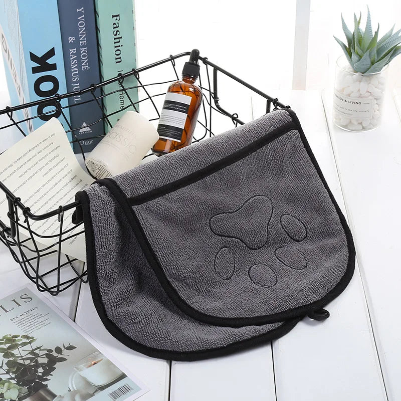 SERVIETTE POUR CHIEN™